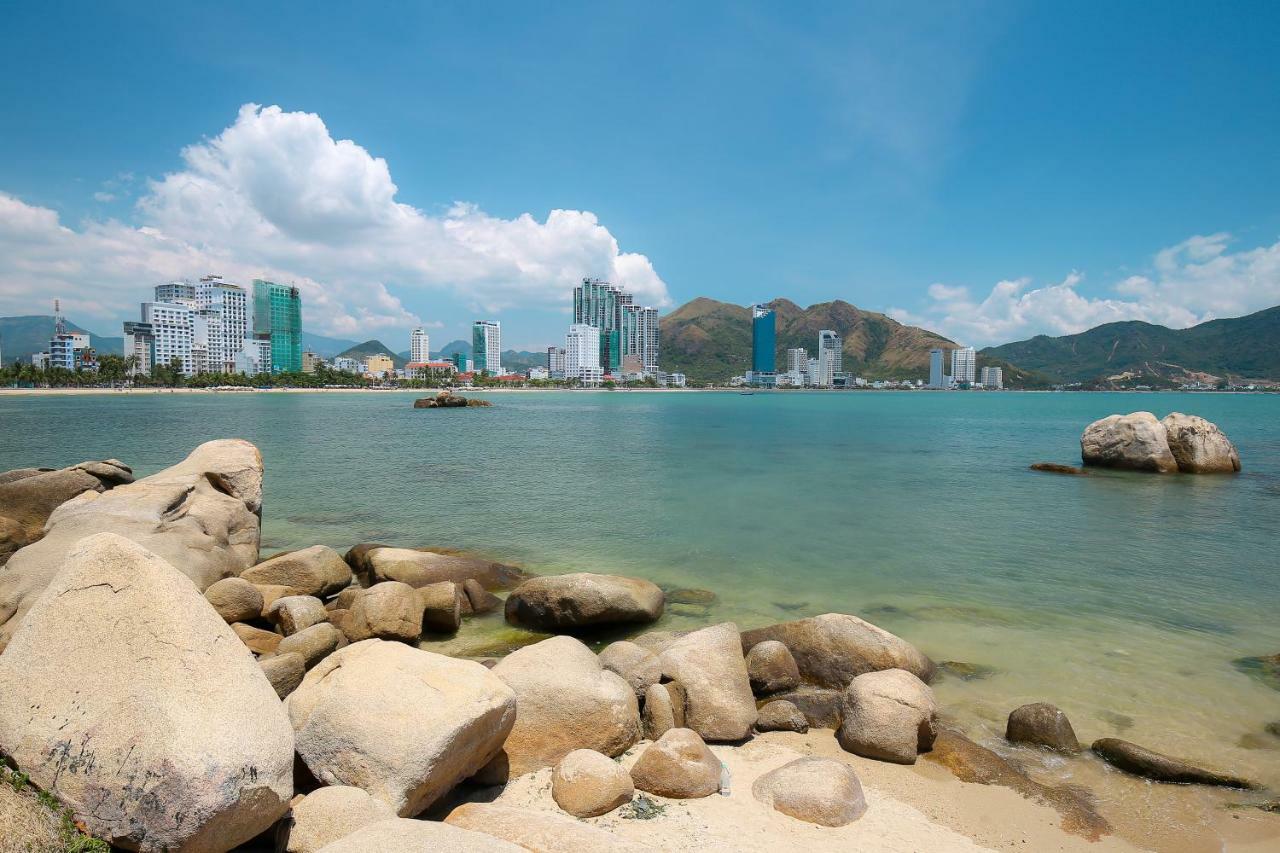 Nha Trang Beach 2 Hotel Exterior photo